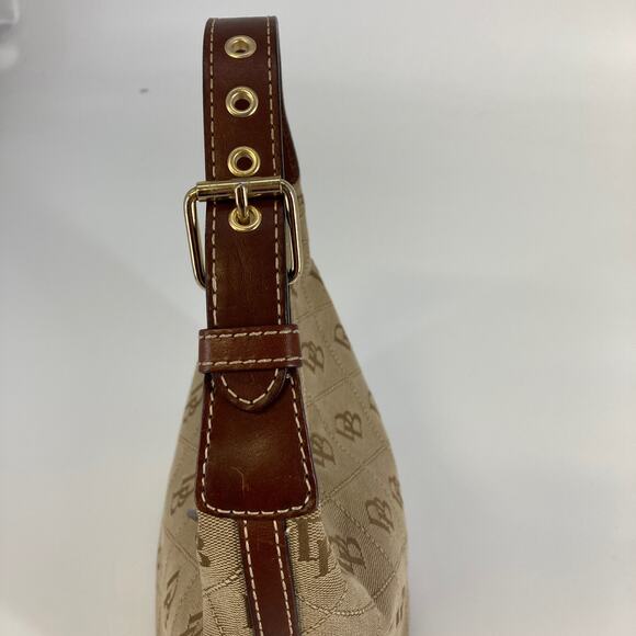 DOONEY & BOURKE SMALL TAN, BROWN SIGNATURE PRINT SHOLDER BAG - Picture 6 of 13